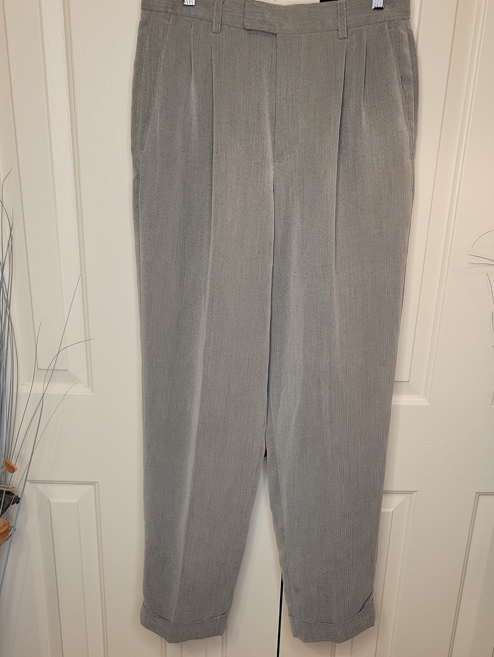 Claiborne Gray Pleated Men’s Trousers